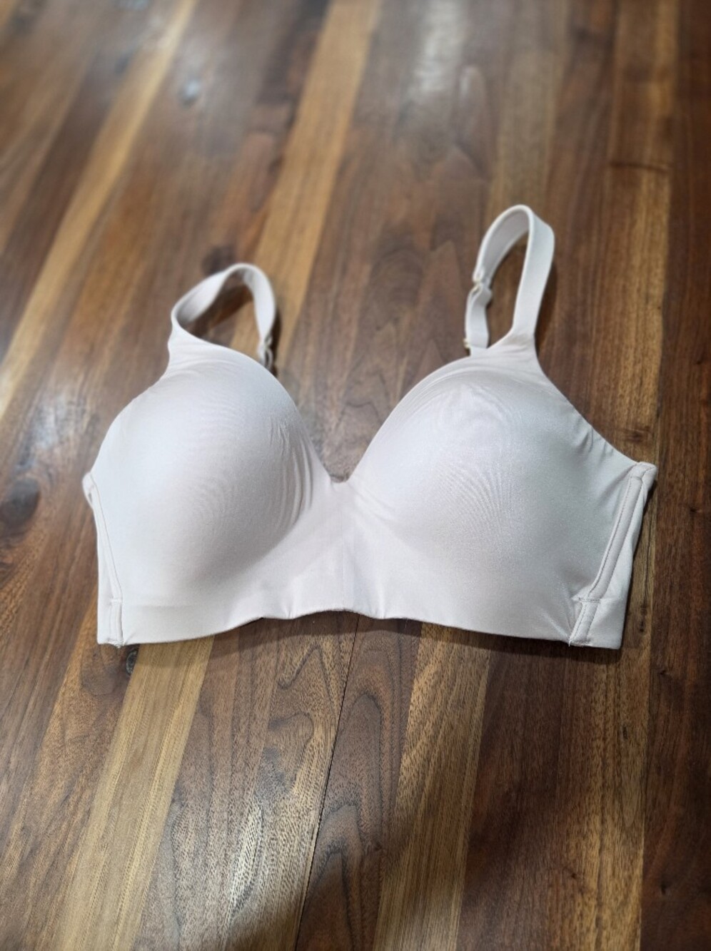 Natori 025010 Pretty Smooth Full Fit Countour Molded T-Shirt Bra - Size 36D